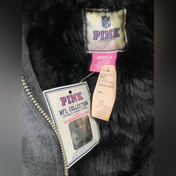 VS PINK NFL Pittsburgh Steelers Faux Fur Sequin Bling Jacket BNWT SZ Medium - Picture 8 of 10